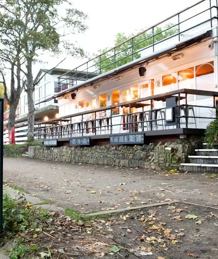 Metro - Boaters (Kingston upon Thames) - The exterior of The Boaters Inn