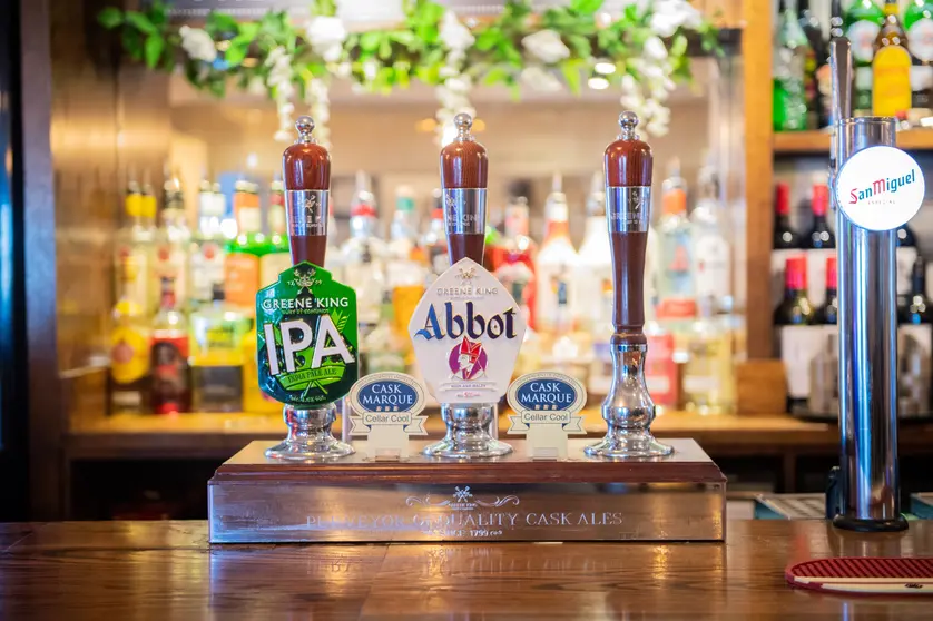Cask Ales: The Greene King Guide