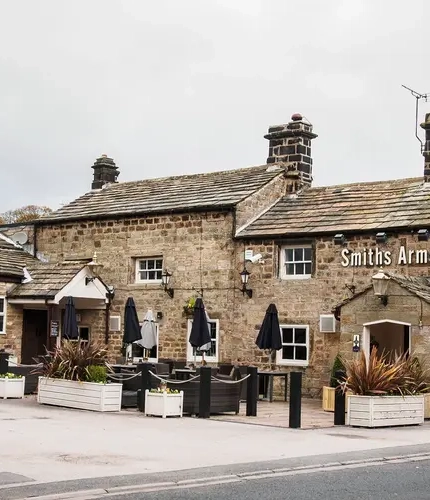 Smiths Arms (Beckwithshaw) Exterior
