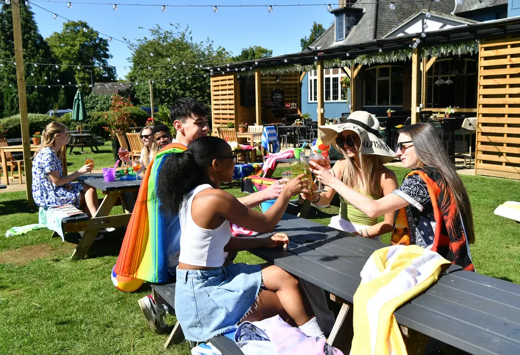 GK_Locals_Throw_The_Towel_In_Beer_Garden.jpg