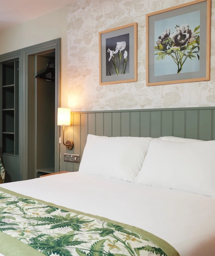 Bedroom in a pub hotel