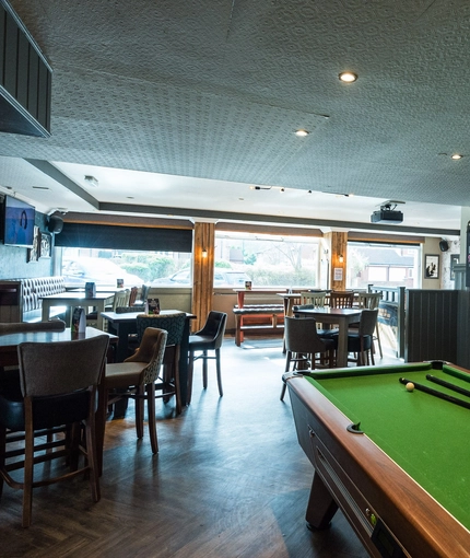 interior pub games