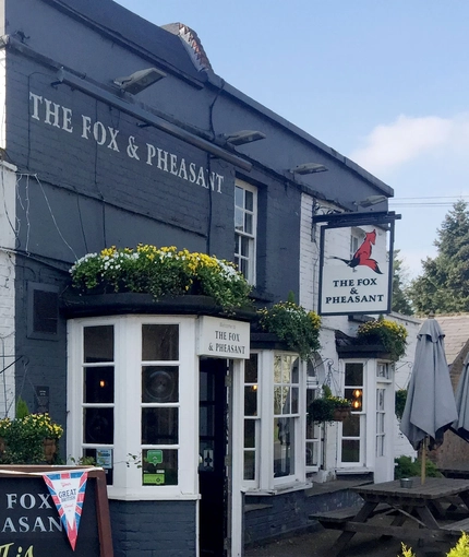 Fox & Pheasant (Stoke Poges) Exterior