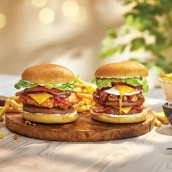 DB_FHI_Product-Advertising_Farm-Giant-Combo-Stack-Burgers-Landscape_2024.jpg