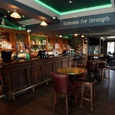 3749_Heritage_UC_MollyMalones_Dundee_Pub_0038.jpg