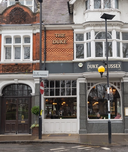 Metro - Duke of Sussex (Chiswick) - Pub Exterior 3