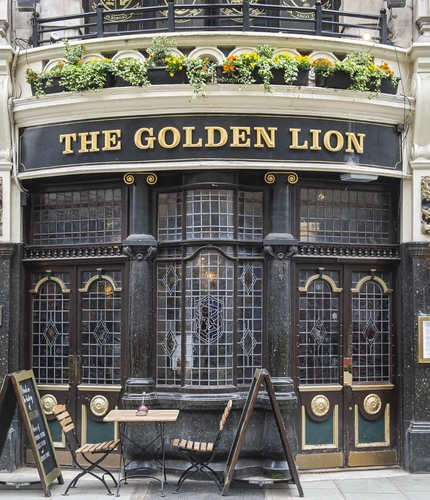 5760_GK_Heritage_GoldenLion_StJames_Pub_2023_076.jpg