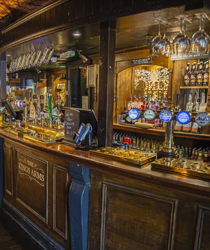 7209_GK_Heritage_KingsArms_Mayfair_Pub_2023_013.jpg