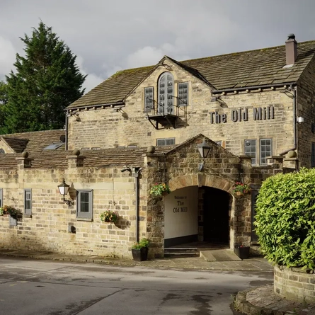 6218_DB_C&B_OldMill_Brighouse_Pub_2023_2.jpg
