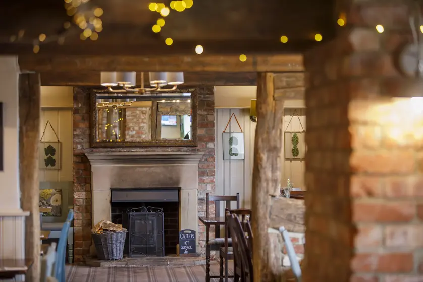 Best Country Pub Hotels Near London