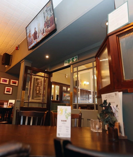3939_Heritage_PL_Wintergills_Glasgow_Pub_026.jpg.JPG