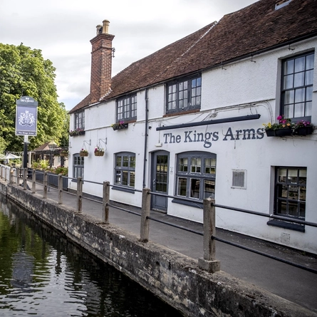 6206_DB_C&B_KingsArms_Sandford-On-Thames_Pub_2023_14.jpg