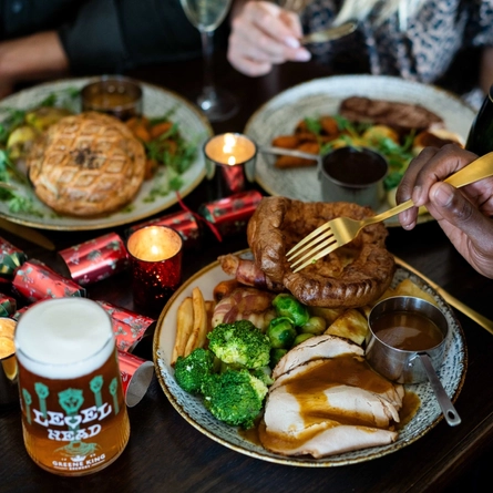 Christmas_GK_HT_Product-Lifestyle_Xmas-Turkey-Dinner_2024_005.jpg