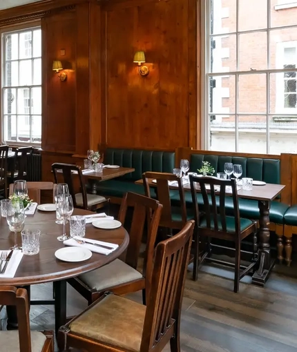 Metro - Chesterfield Arms (Mayfair) - The dining area of the Chesterfield Arms